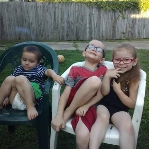 Meet your Posher, Chuck - Picture 1 of 1